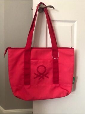 United Colors Of Benetton Bright Pink Canvas Tote with Logo